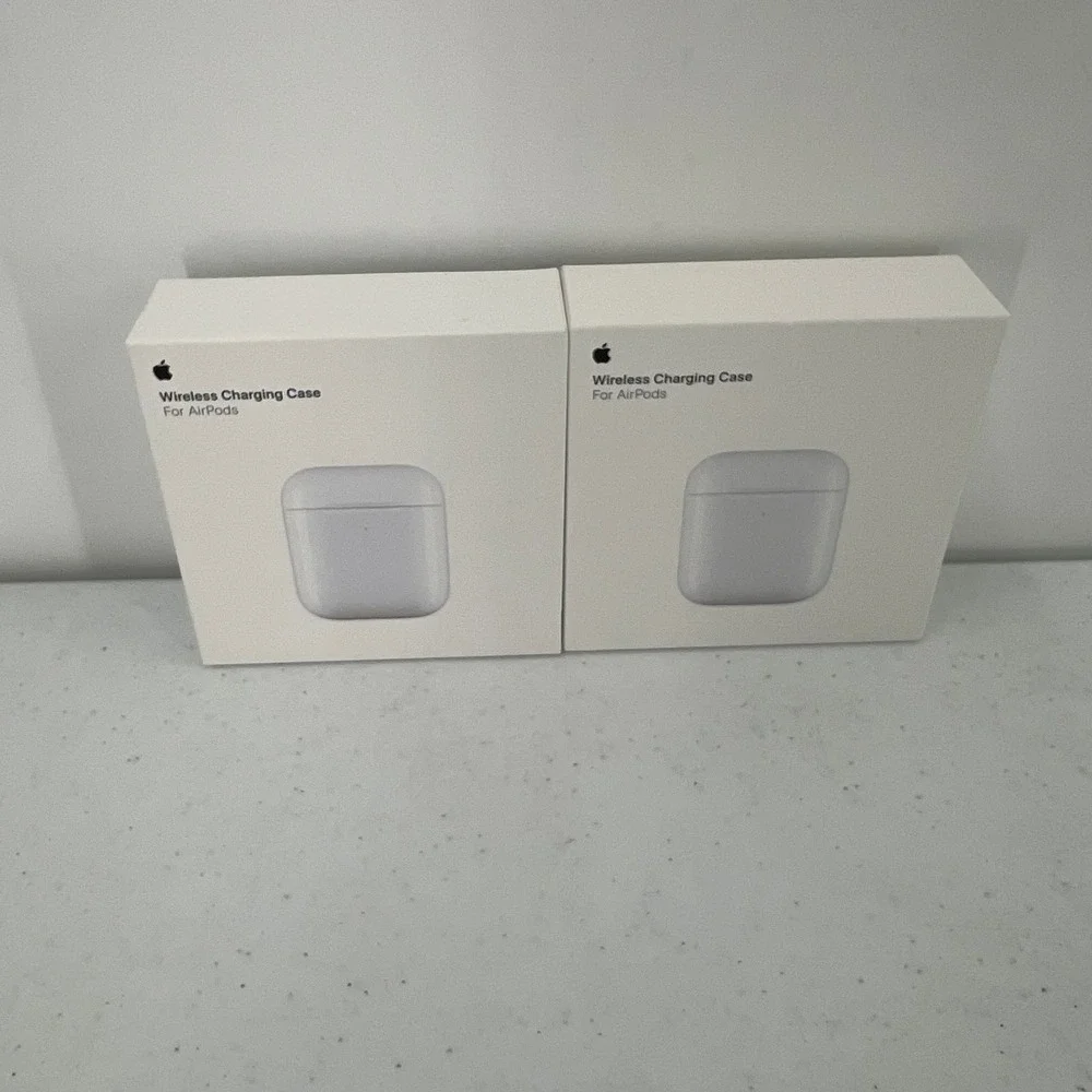 Apple AirPods Wireless Charging Case Model A193 Lot of 2 Boxes Only Only